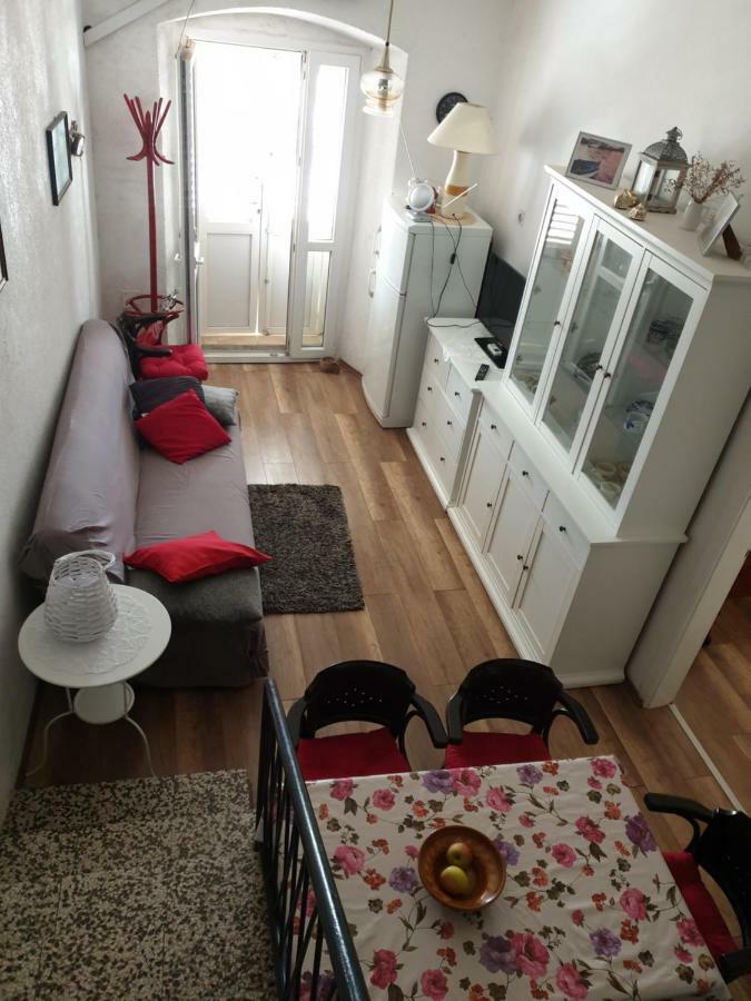Neda Apartment Drace