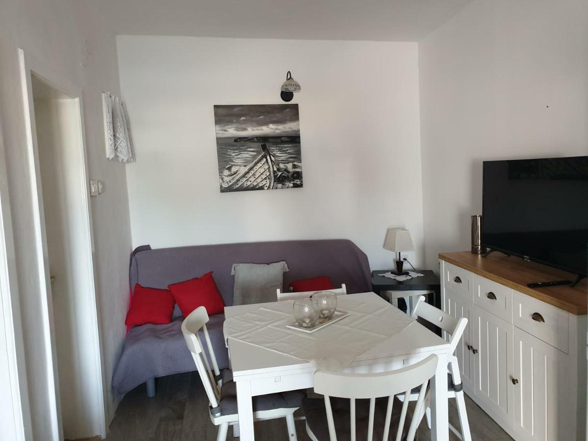 Neda Apartment Drace